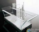 Bath with shaped bend tempered glass